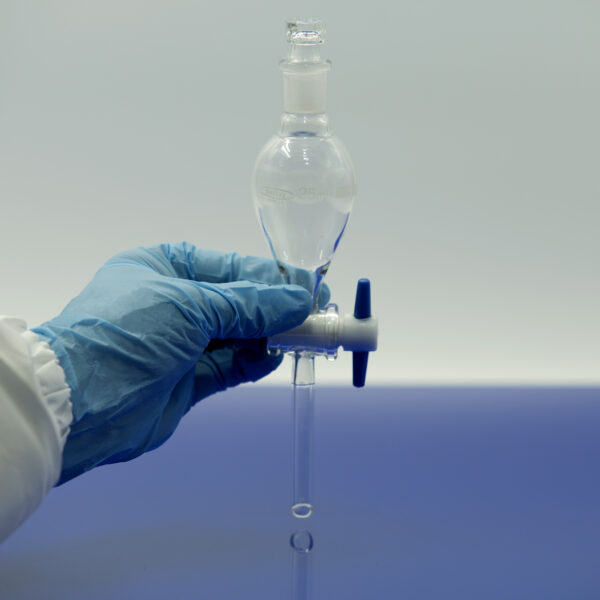 EMBUDO DE DECANTACION CON LLAVE PTFE CAP    25 ML